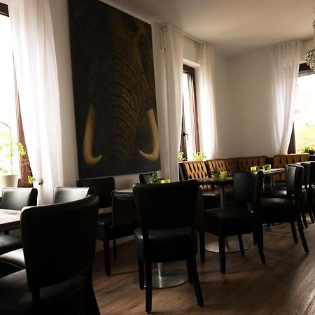 Lazarus Hotel & Restaurant 뤼덴샤이드 외부 사진